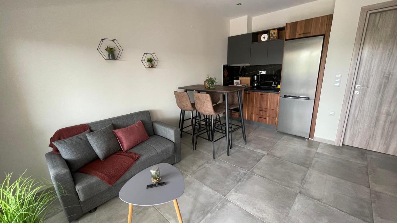 Apartamento Asterias Néa Péramos Exterior foto