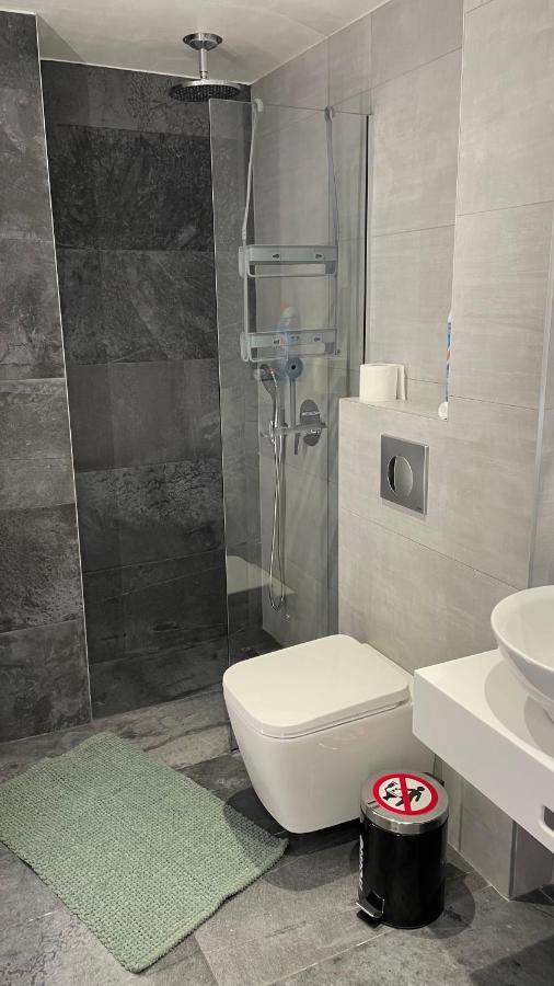 Apartamento Asterias Néa Péramos Exterior foto